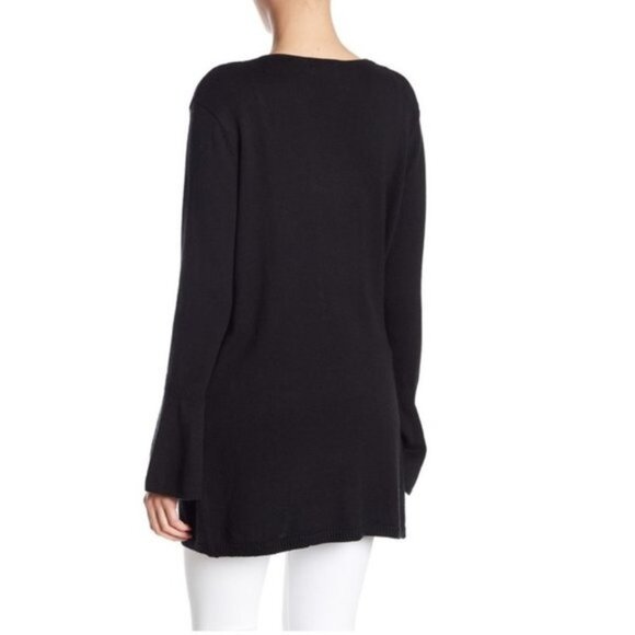 14th & Union Bell Sleeve Cardigan - Picture 2 of 5